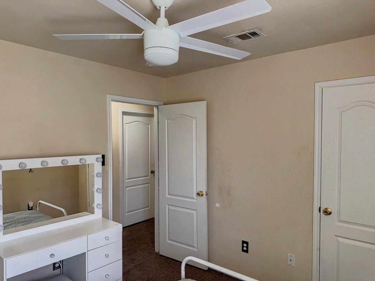 1635 Red Cloud Drive Dallas TX 75217