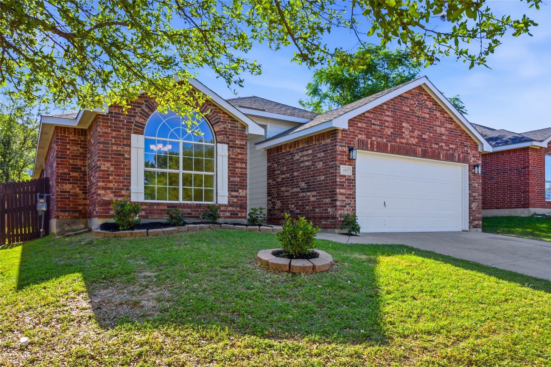 4817 Barnhill Lane Fort Worth TX 76135