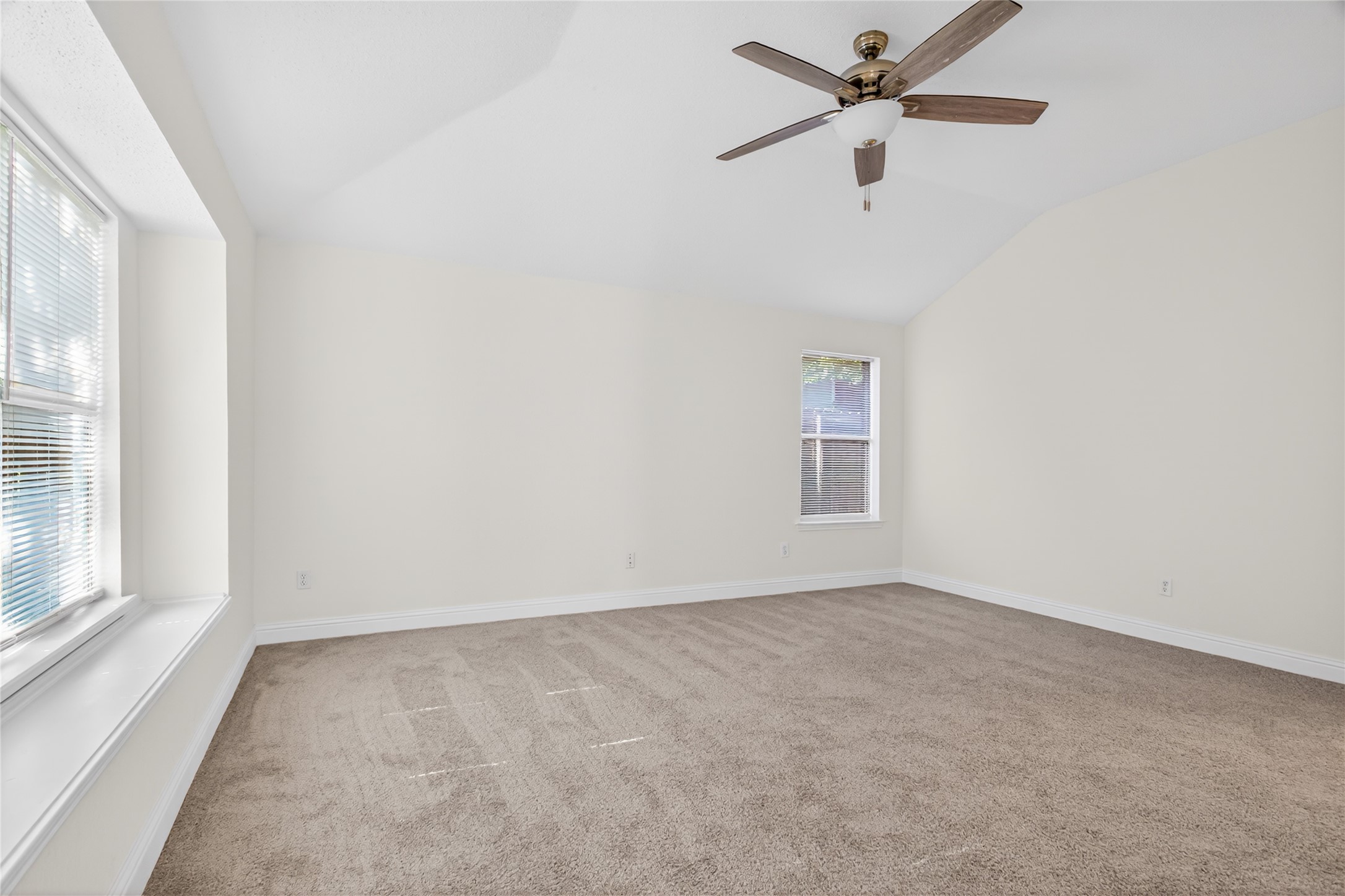 4817 Barnhill Lane Fort Worth TX 76135