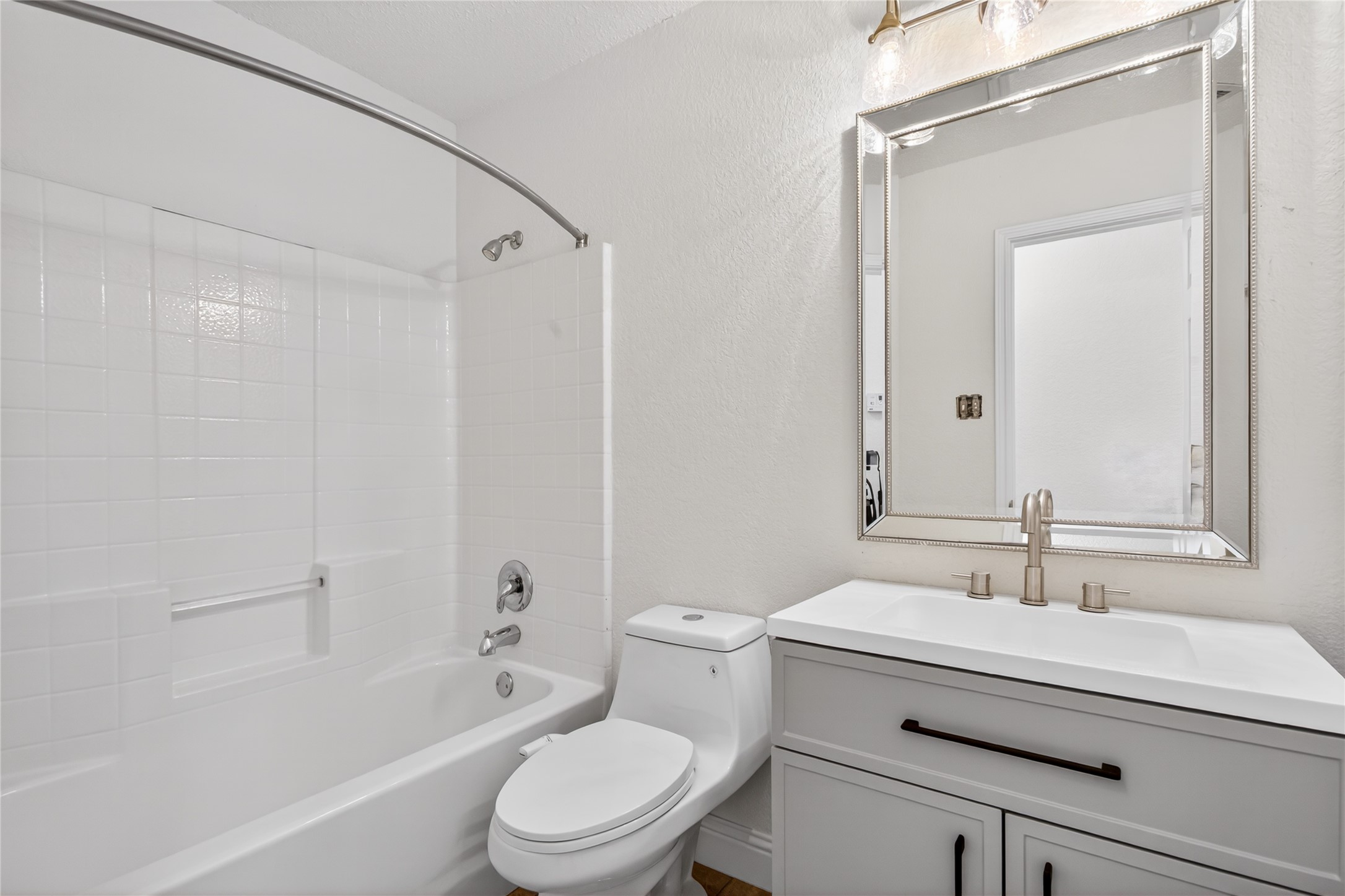 4817 Barnhill Lane Fort Worth TX 76135