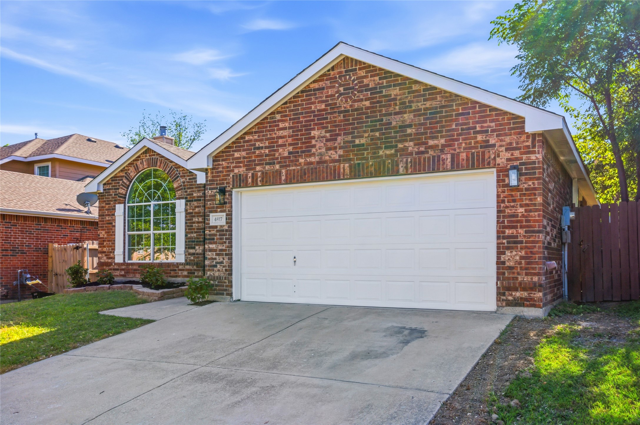 4817 Barnhill Lane Fort Worth TX 76135