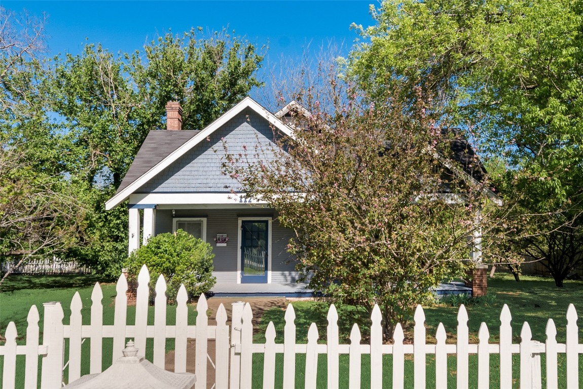 112 N Lenard Street Red Oak TX 75154