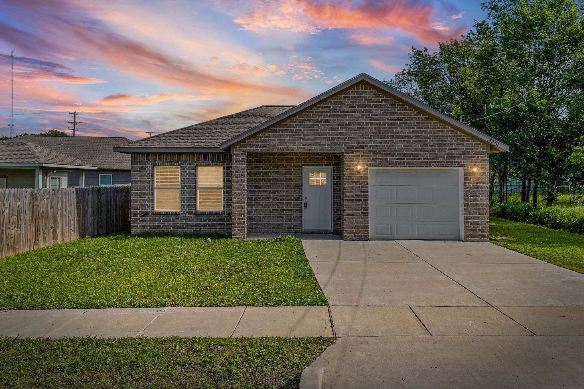 4210 Park Street Greenville TX 75401