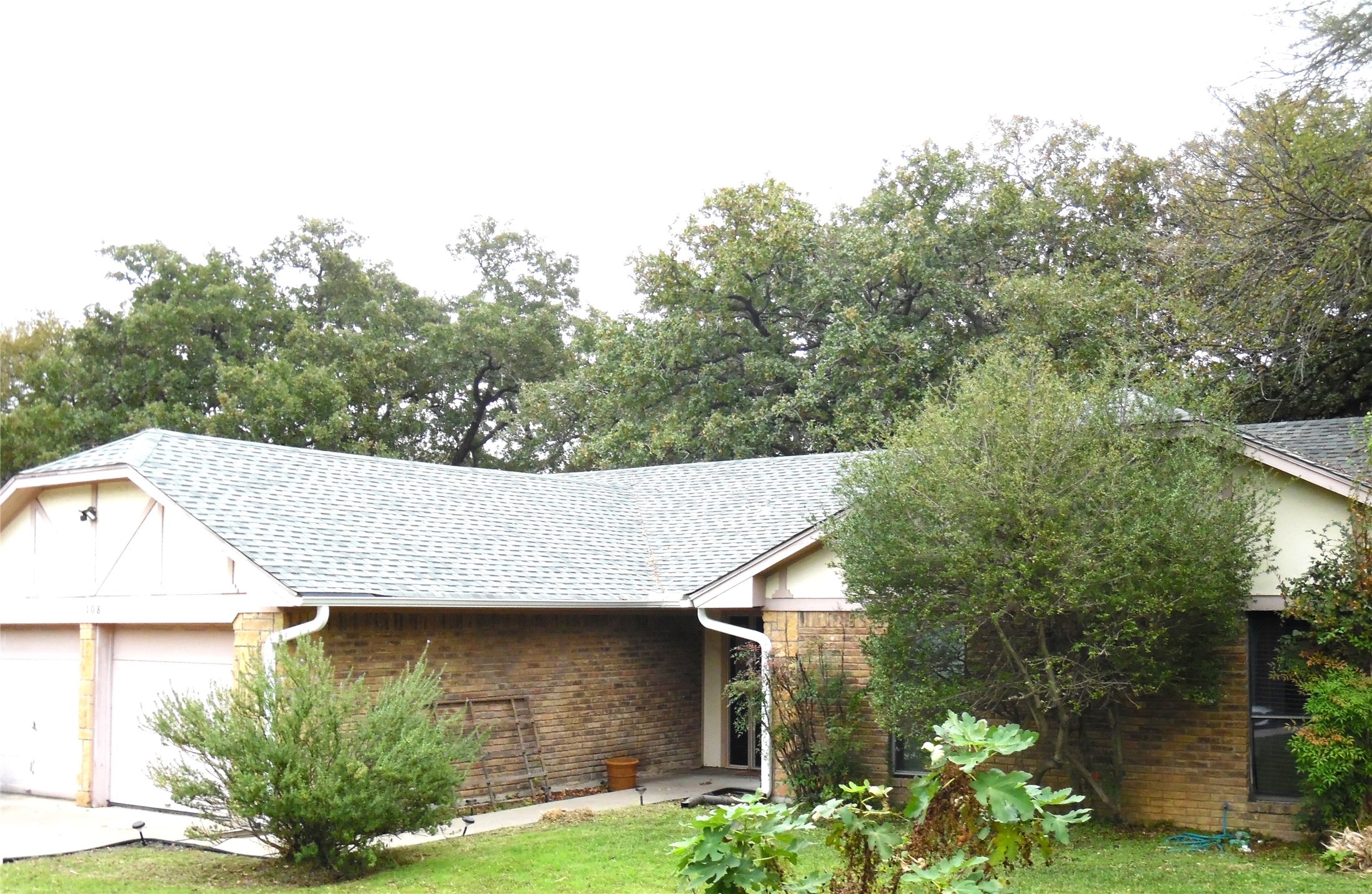108 Redhaw Court Burleson TX 76028