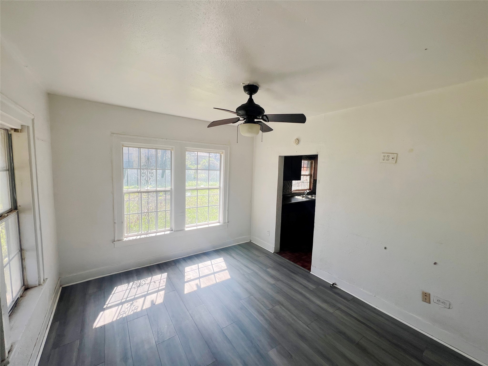 4607 Spring Garden Street Dallas TX 75215