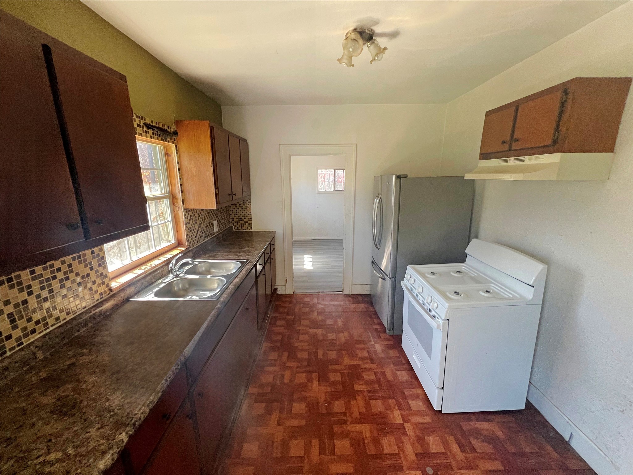 4607 Spring Garden Street Dallas TX 75215