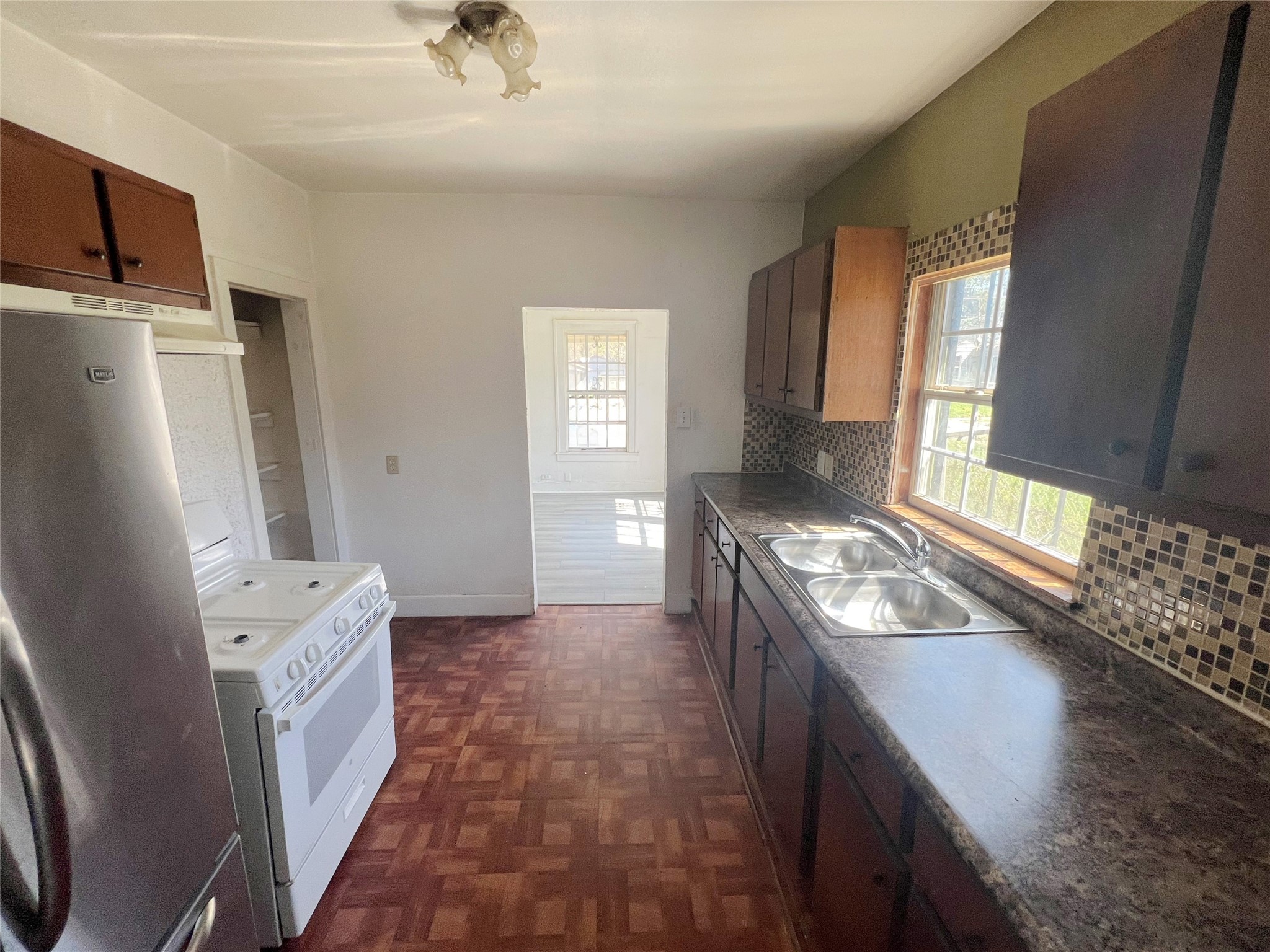 4607 Spring Garden Street Dallas TX 75215