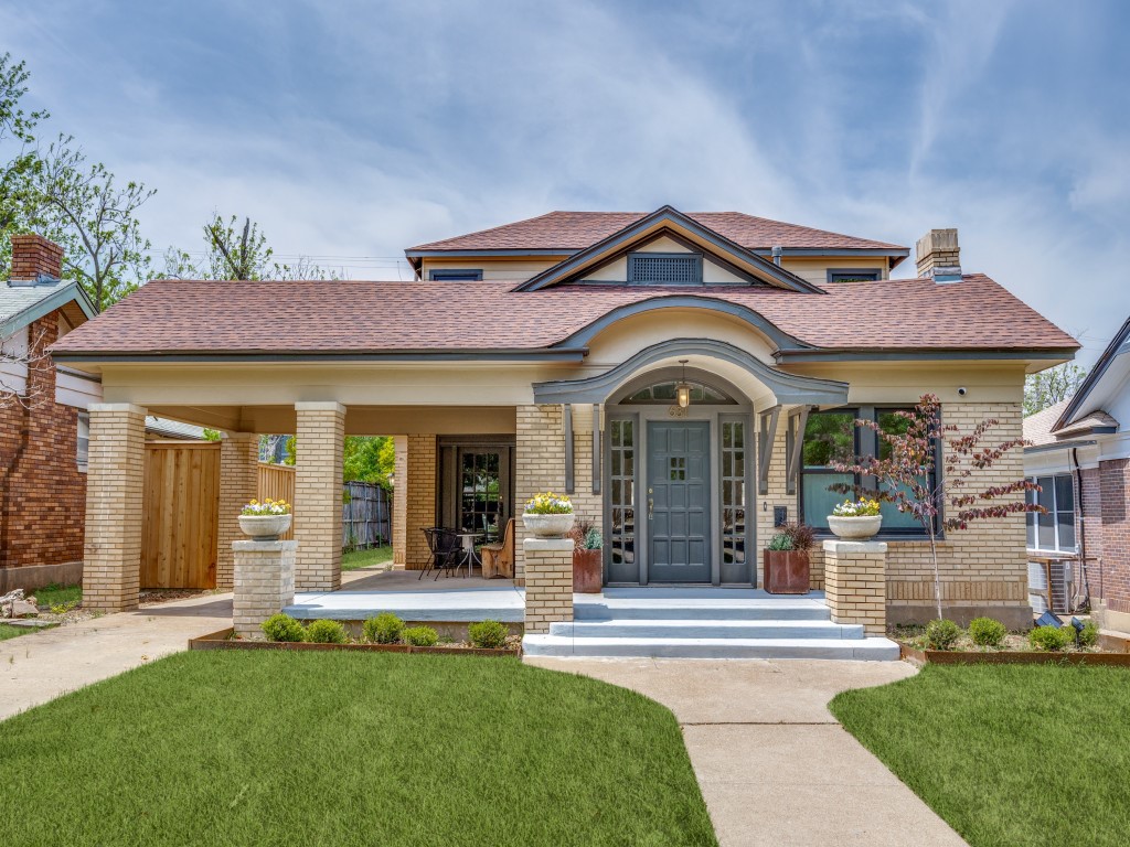 631 N Rosemont Avenue Dallas TX 75208