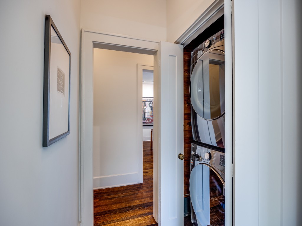 631 N Rosemont Avenue Dallas TX 75208