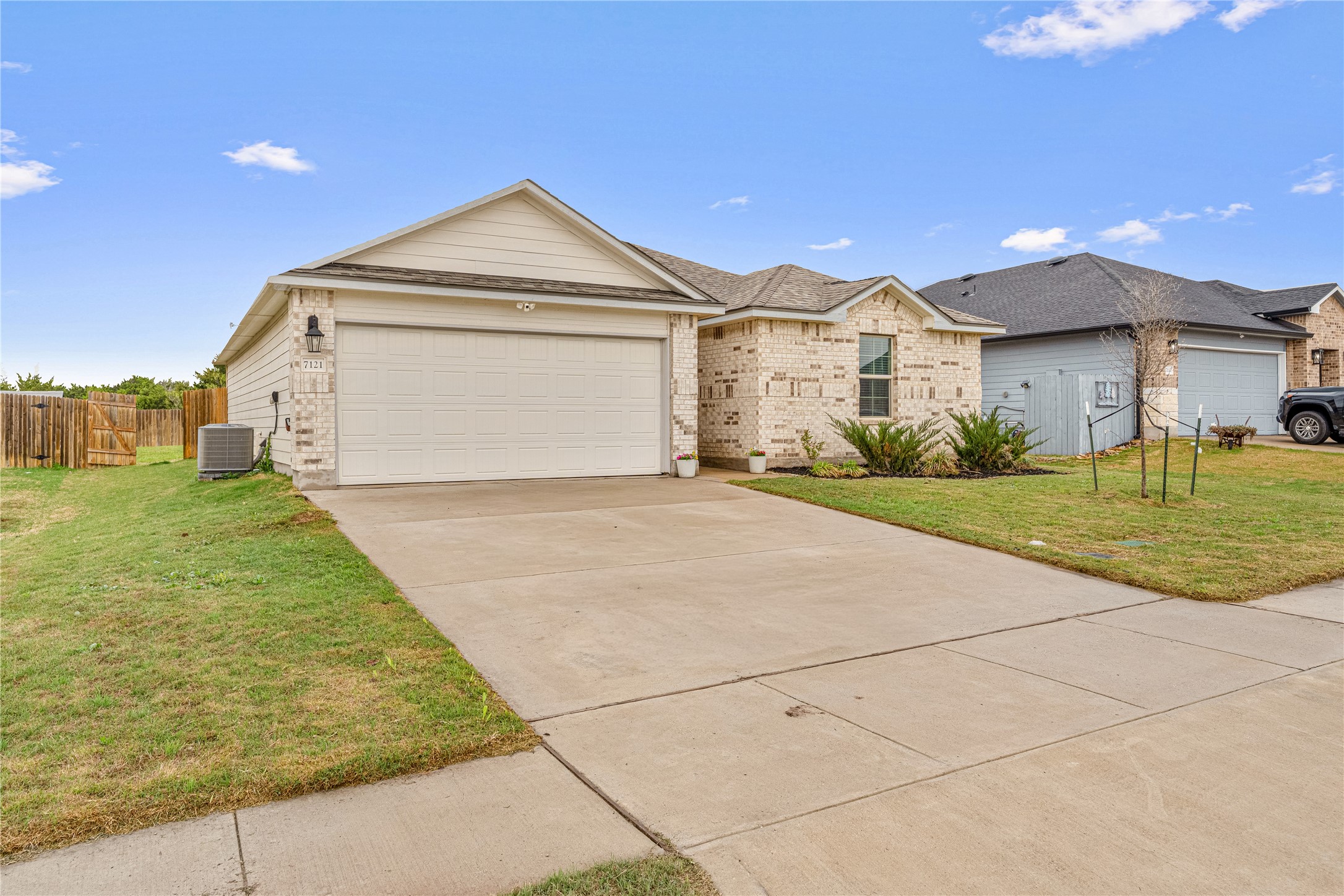 7121 Guadalupe Road Waco TX 76633