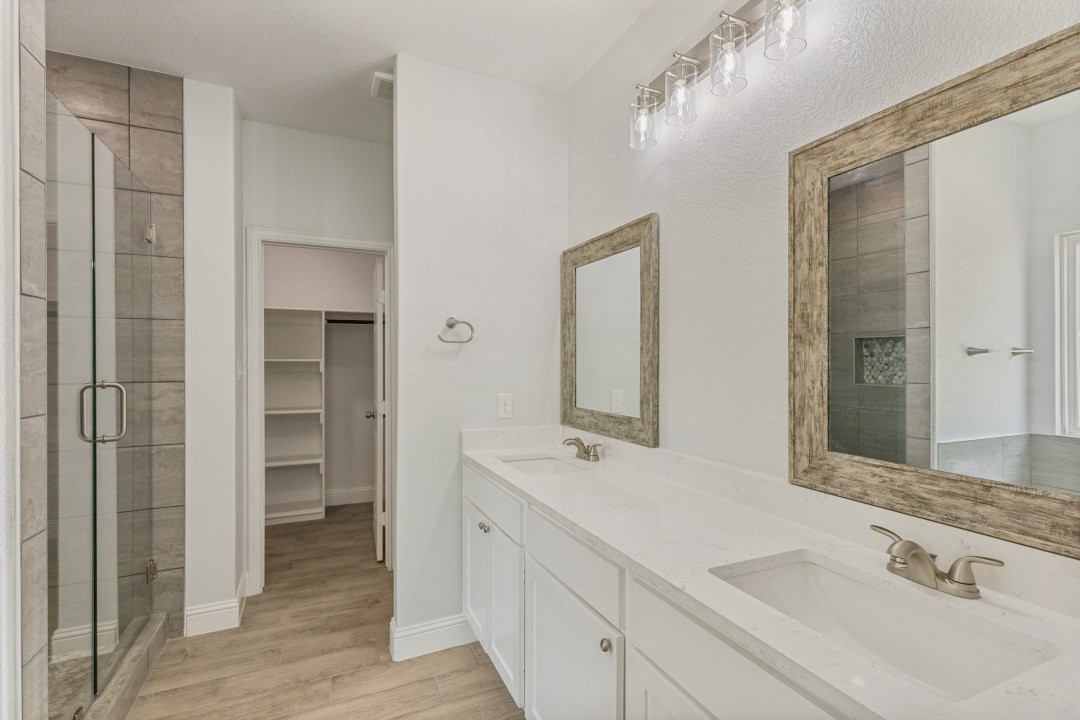2114 22nd Fort Worth TX 76164