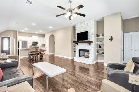 1705 Grady Lane Little Elm TX 75068