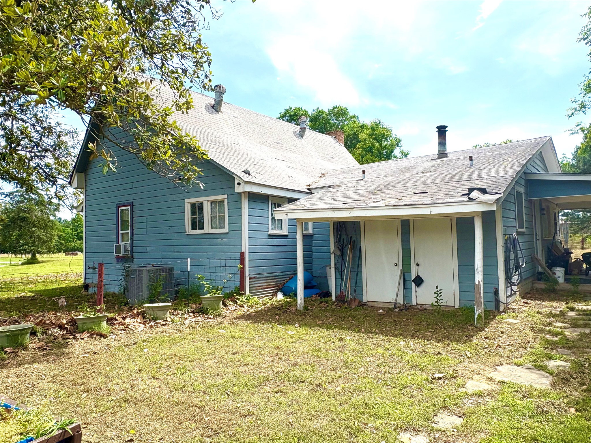 1078 Fm 1519 N Leesburg TX 75451