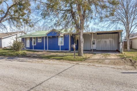 303 S Russell Street Alvarado TX 76009