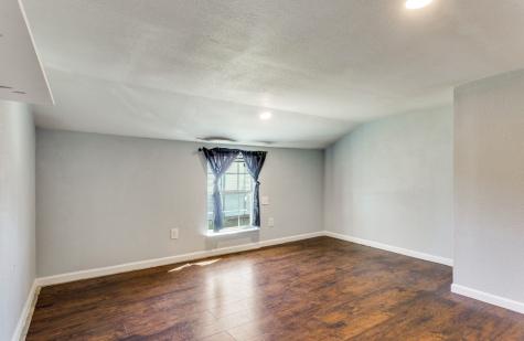 303 S Russell Street Alvarado TX 76009