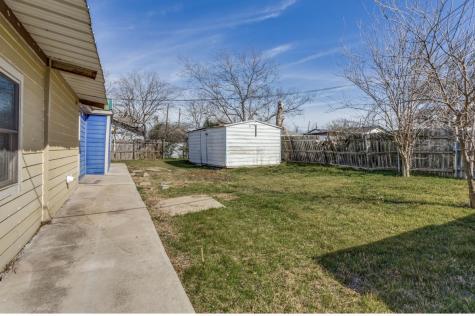 303 S Russell Street Alvarado TX 76009