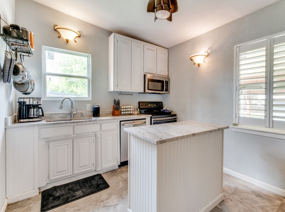 5317 Stephanie Drive Haltom City TX 76117
