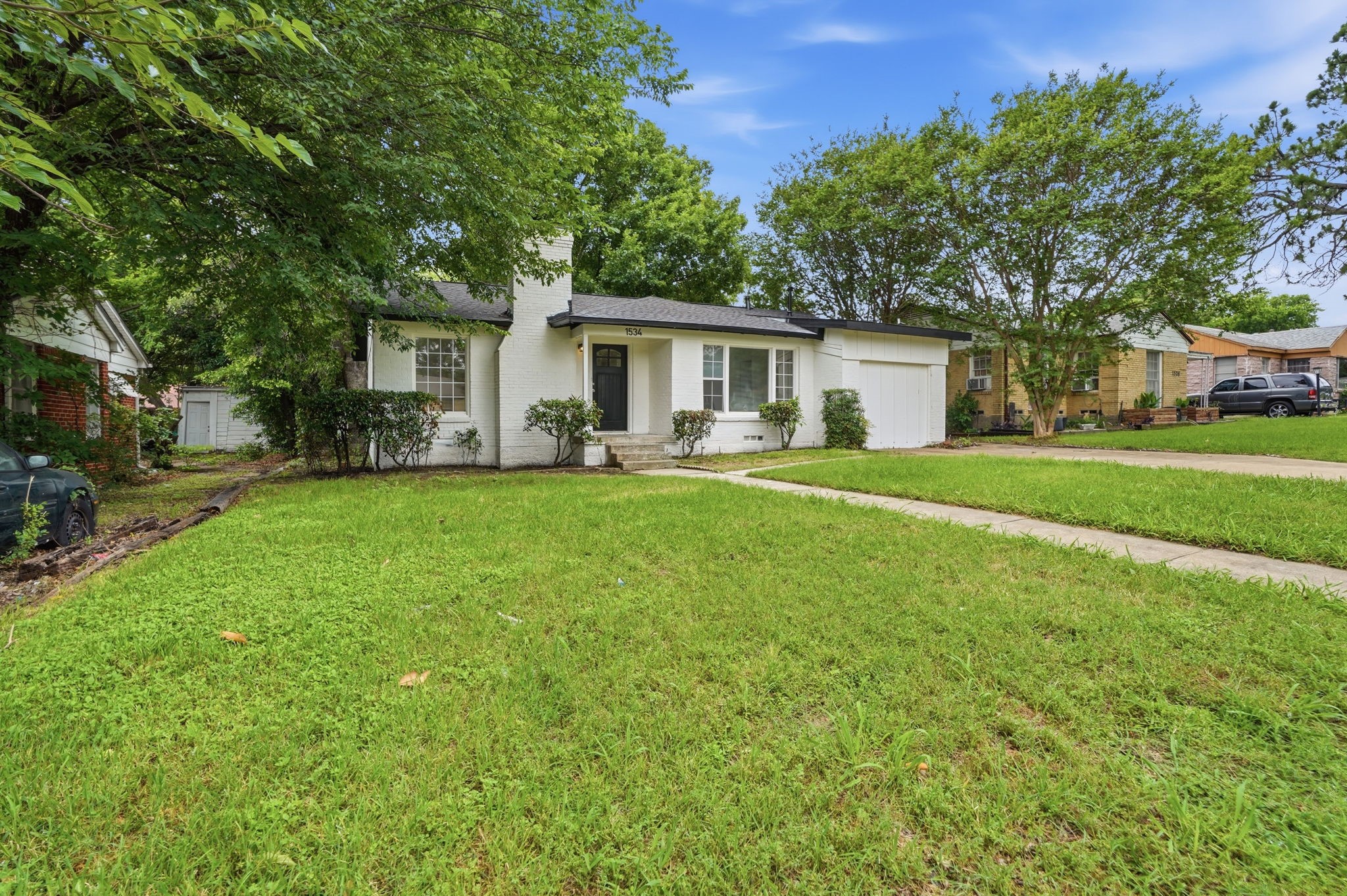 1534 N Atoll Drive Dallas TX 75216