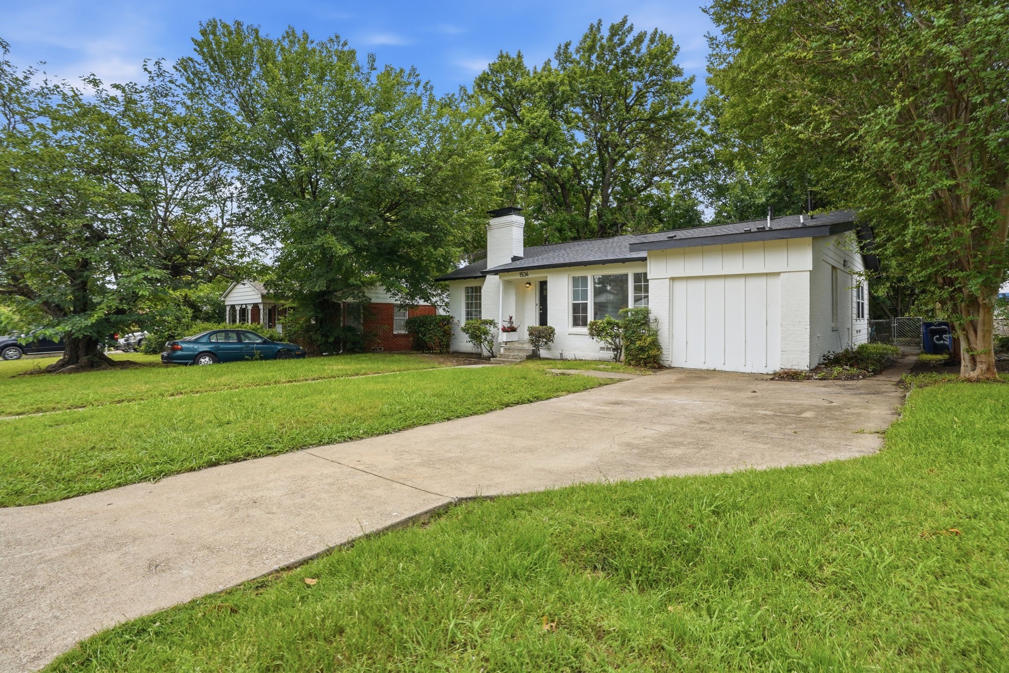 1534 N Atoll Drive Dallas TX 75216
