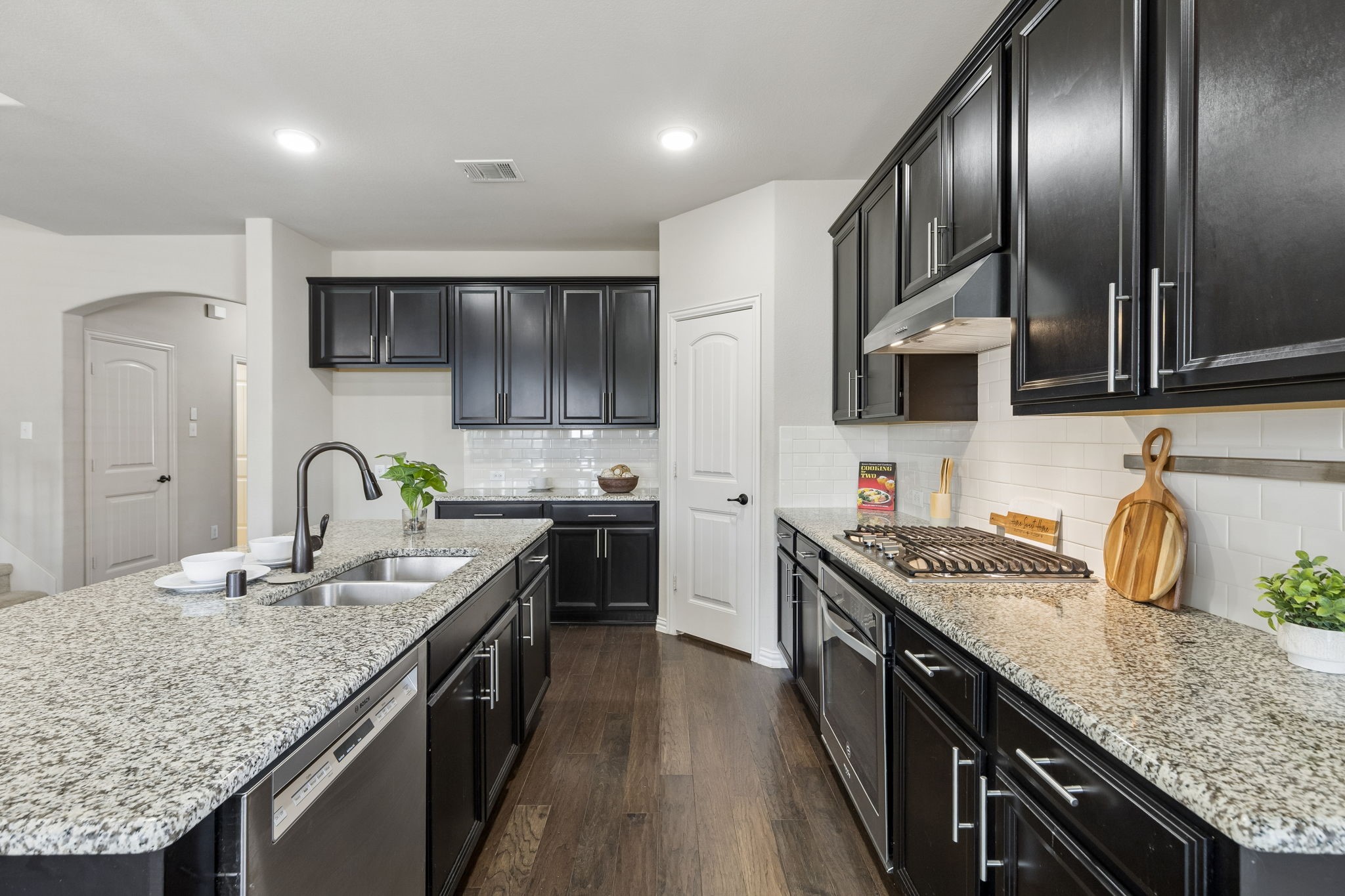 1545 Tanglewood Trail Northlake TX 76226