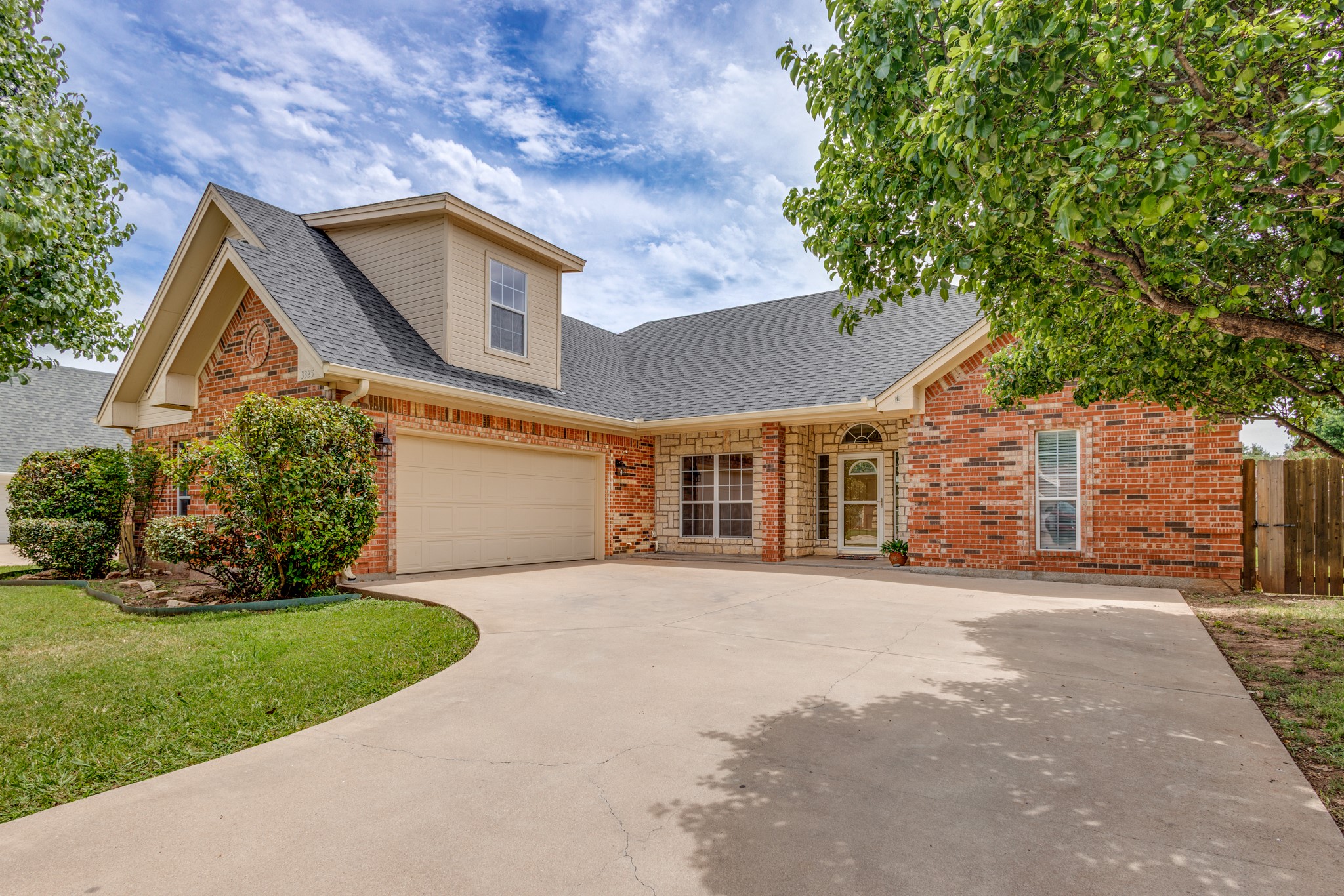3325 Silver Oaks Drive Abilene TX 79606