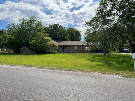 238 Littlebrook Road Joshua TX 76058