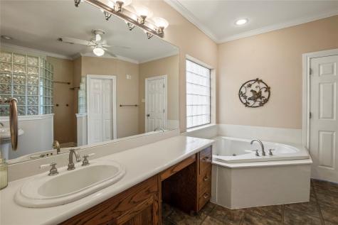 180 Surls Drive Mabank TX 75156
