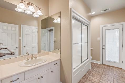 180 Surls Drive Mabank TX 75156