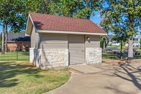 180 Surls Drive Mabank TX 75156