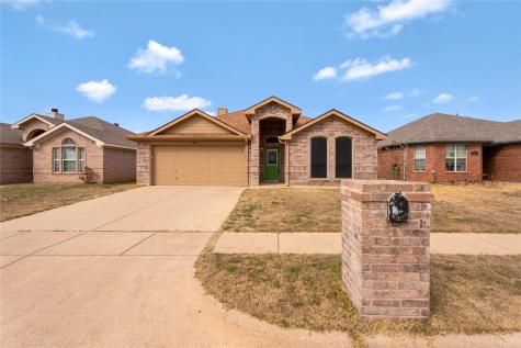 4816 Sapphire Lane Granbury TX 76049