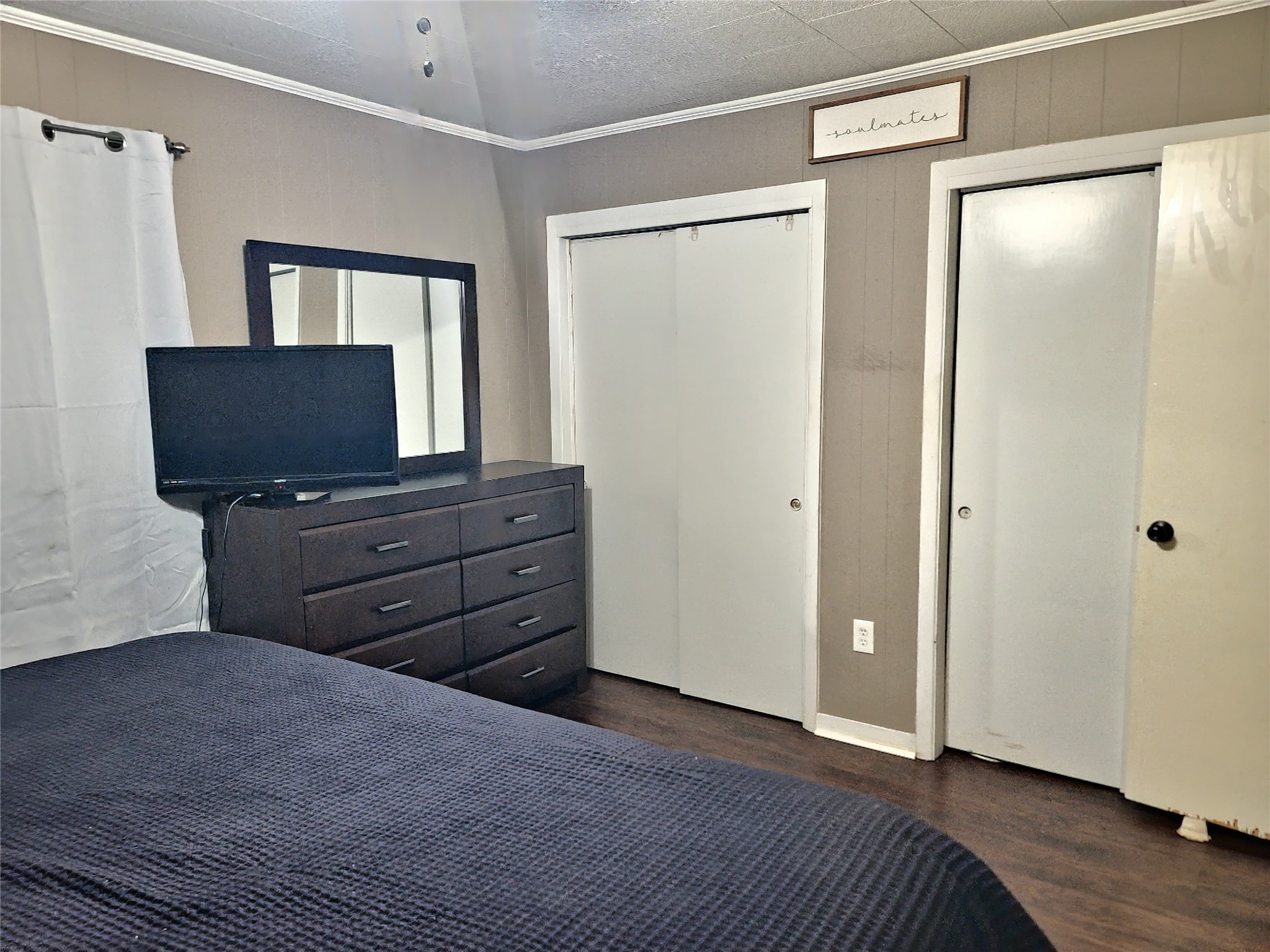 215 N Karl Cayton Street Groesbeck TX 76642