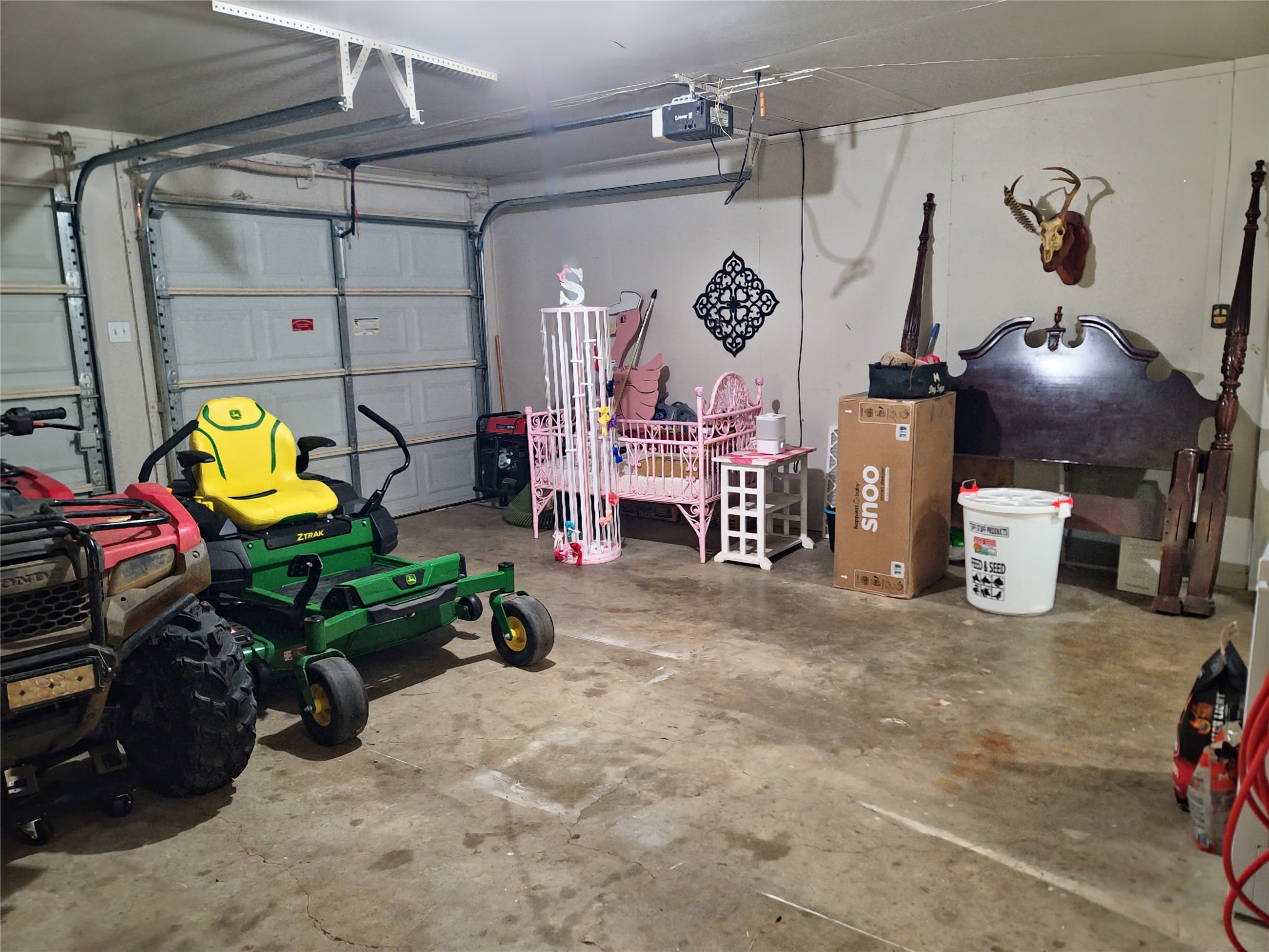 215 N Karl Cayton Street Groesbeck TX 76642