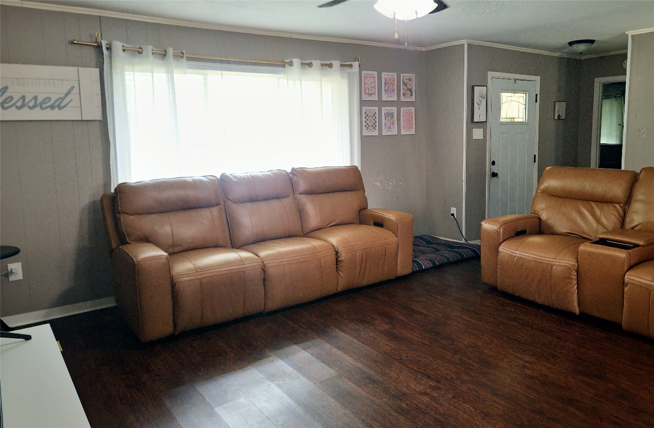 215 N Karl Cayton Street Groesbeck TX 76642