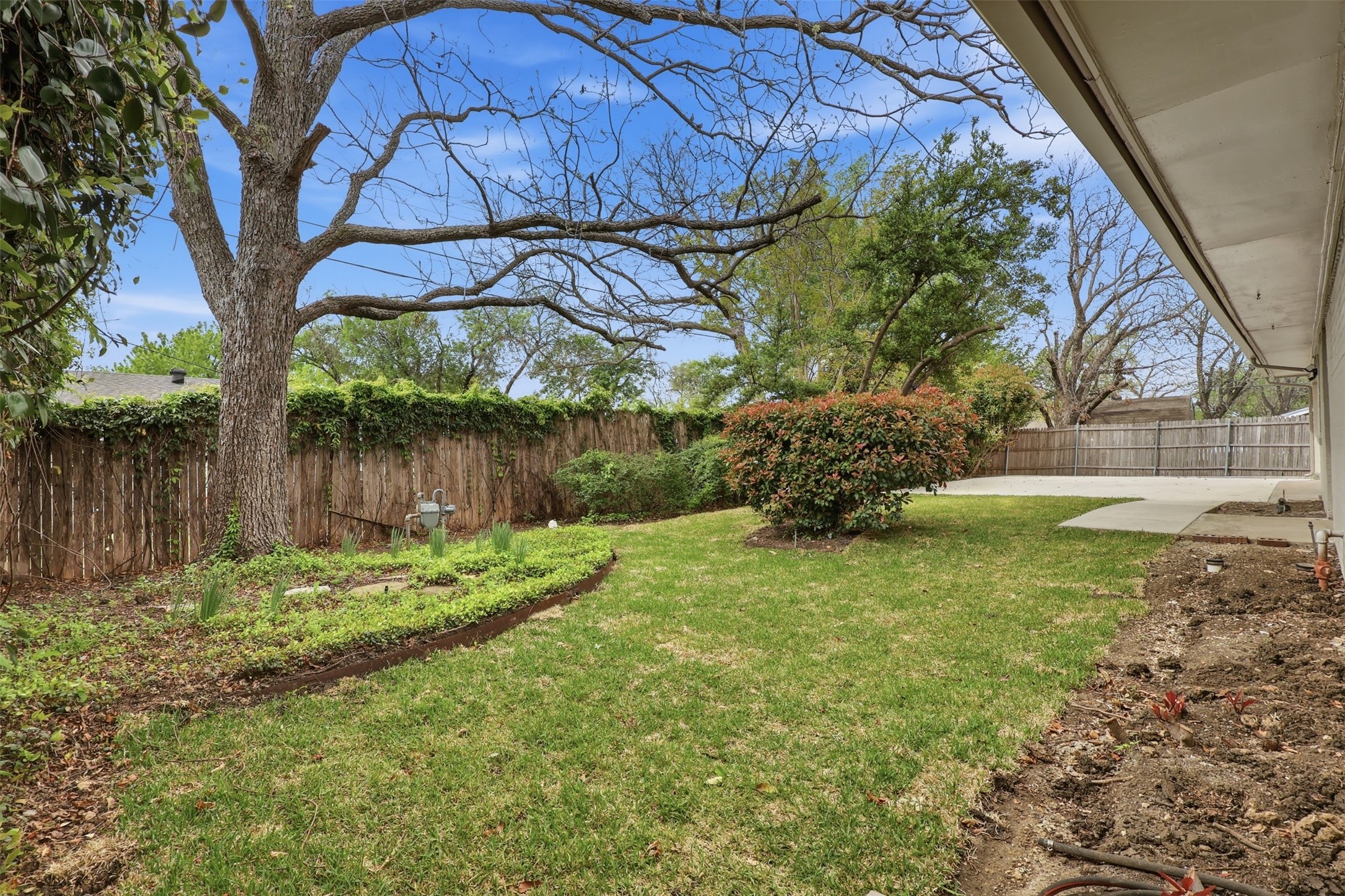 3550 Ridgeoak Way Farmers Branch TX 75234
