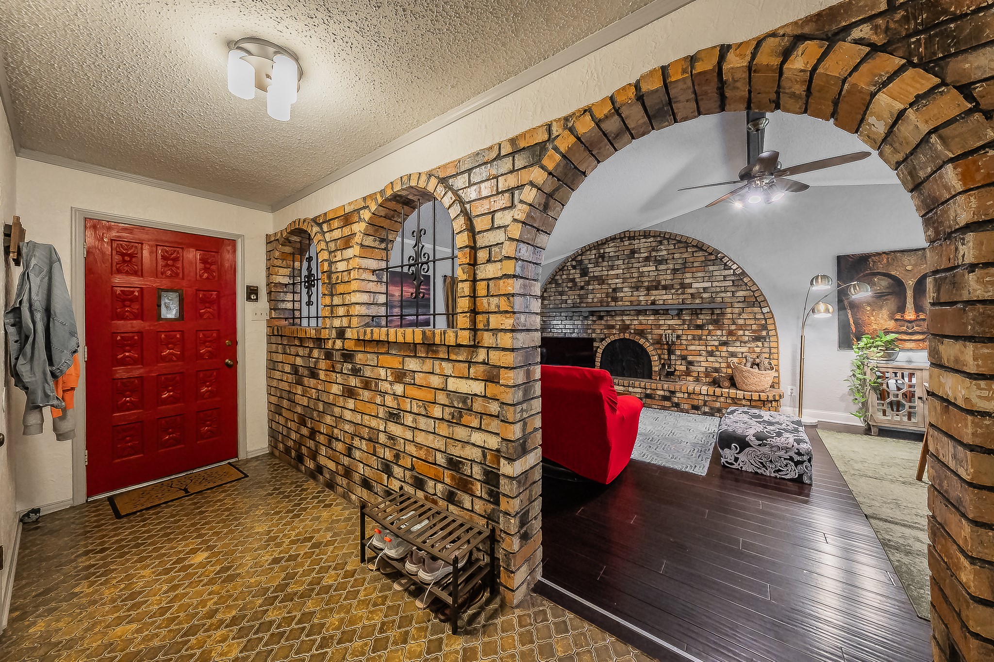 608 Sandlin Drive Bedford TX 76021