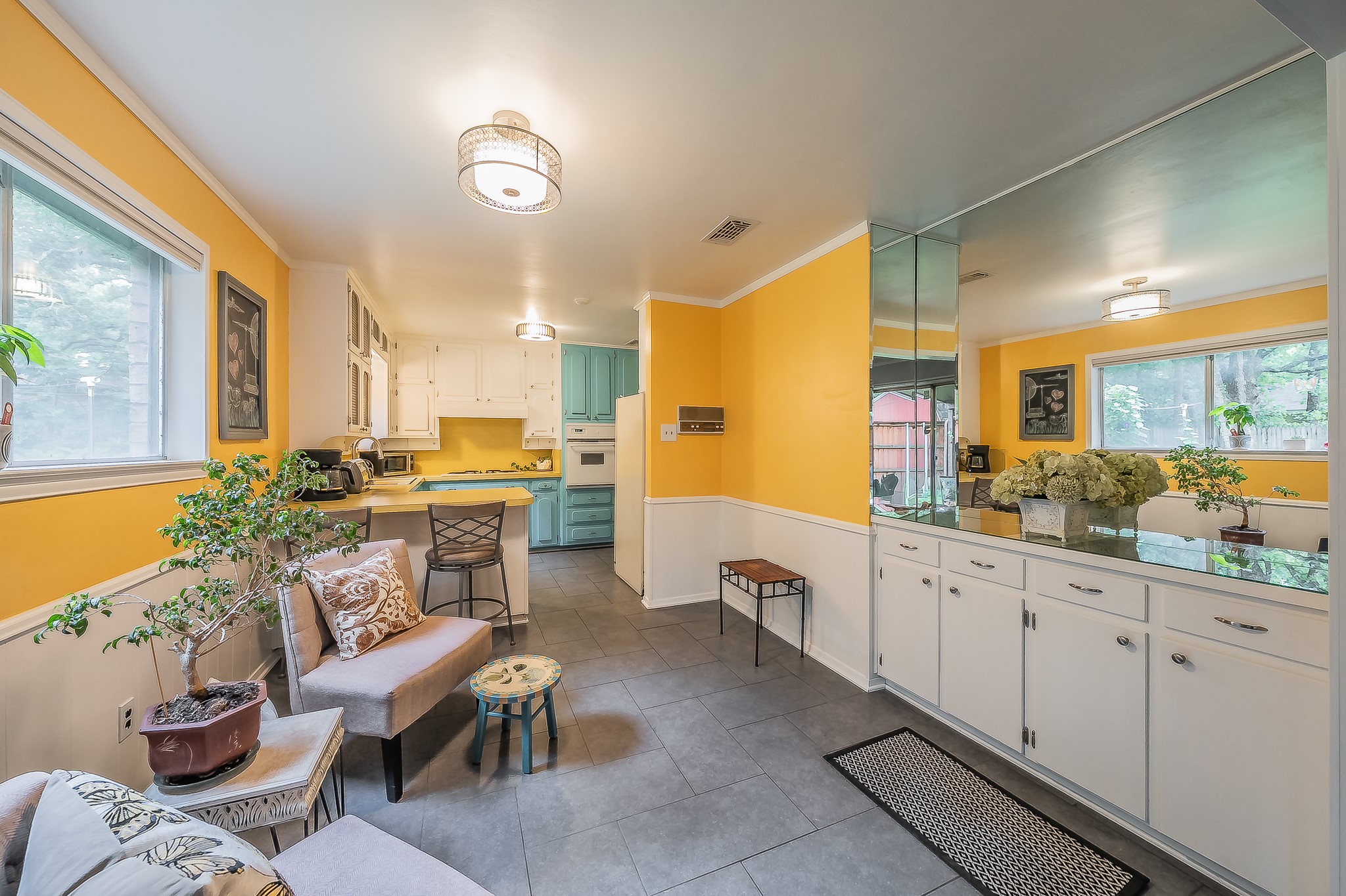 608 Sandlin Drive Bedford TX 76021