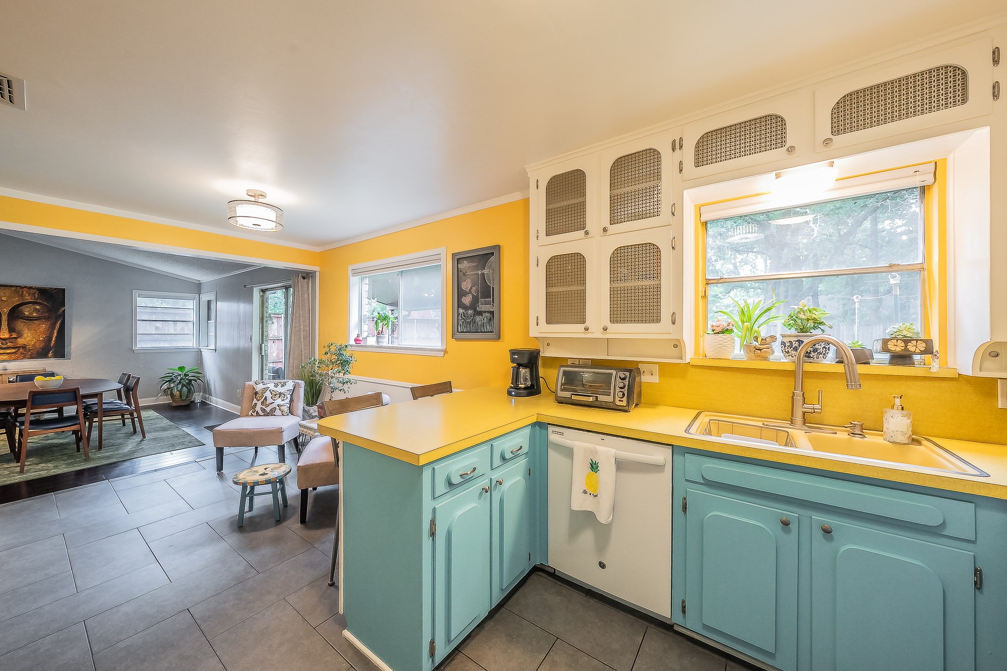 608 Sandlin Drive Bedford TX 76021