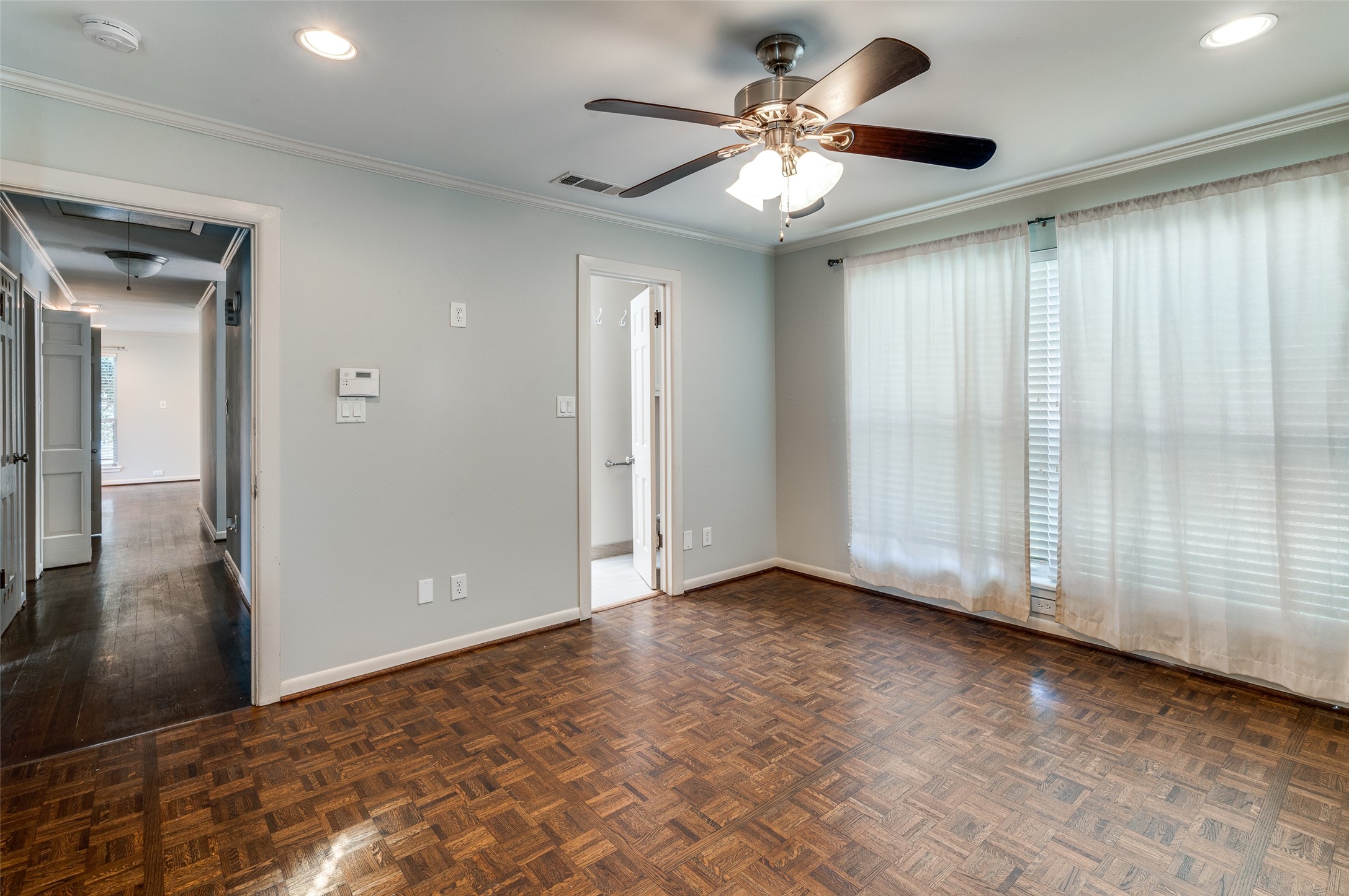 5624 El Campo Avenue Fort Worth TX 76107