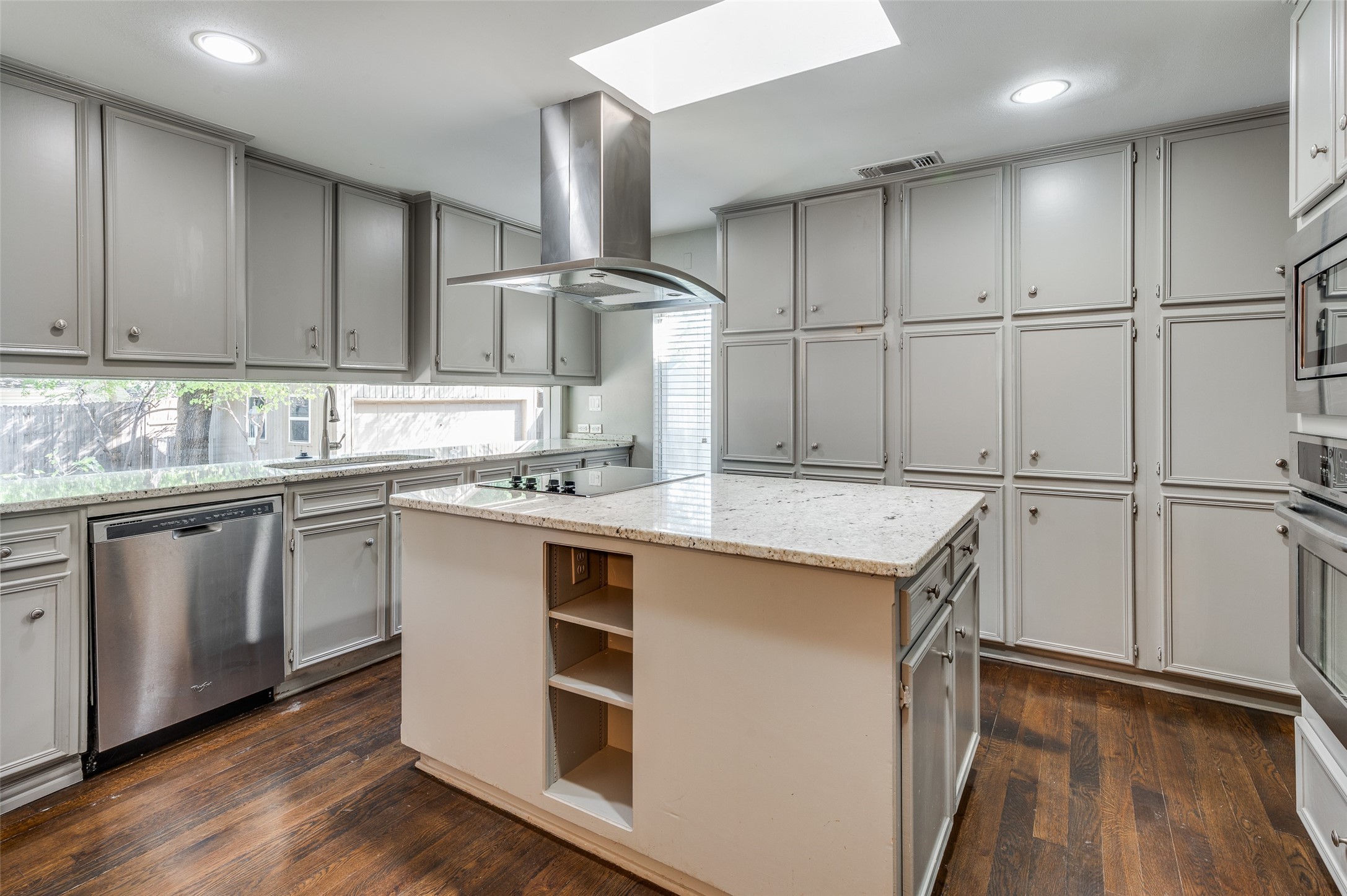 5624 El Campo Avenue Fort Worth TX 76107