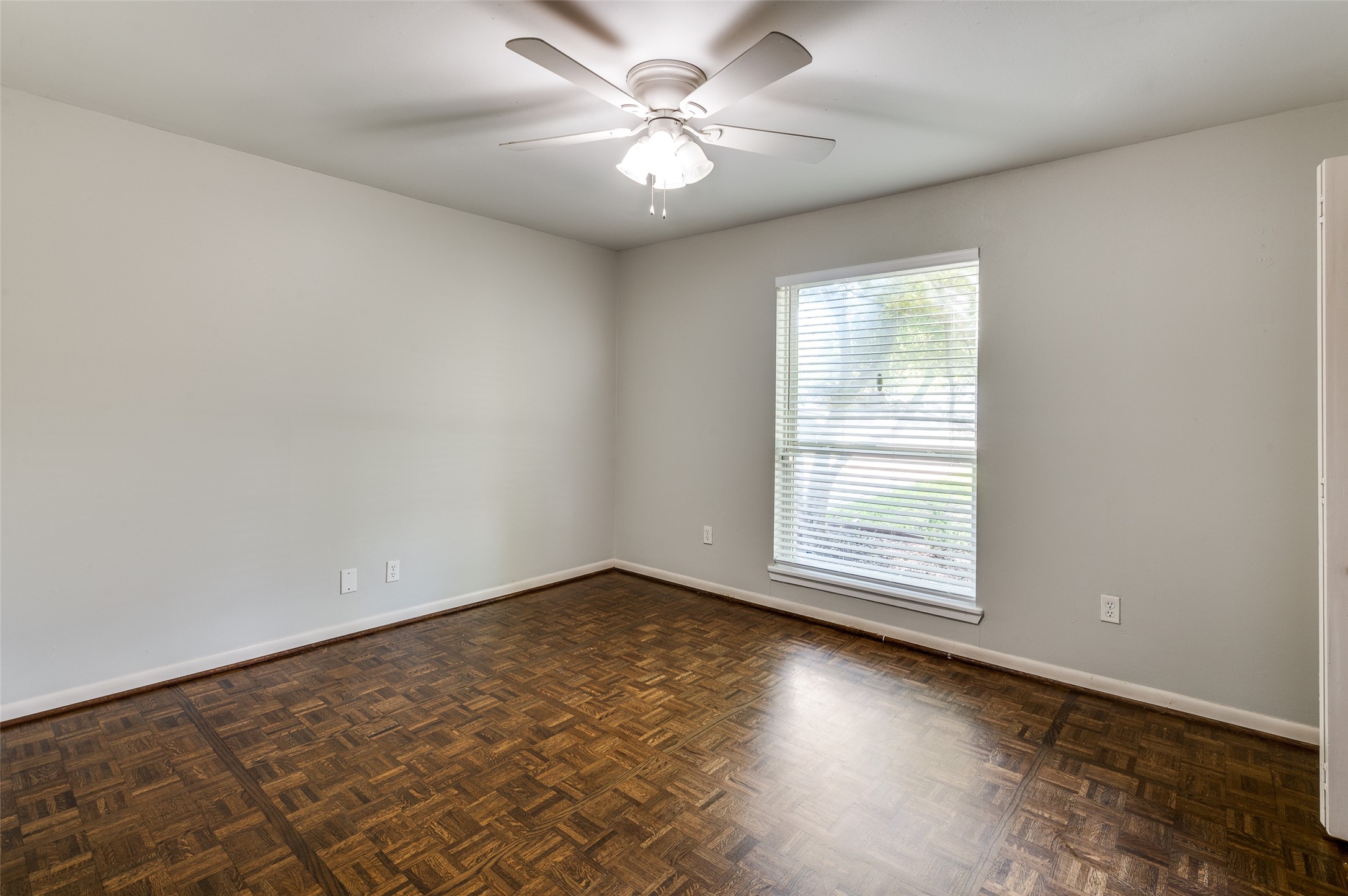 5624 El Campo Avenue Fort Worth TX 76107