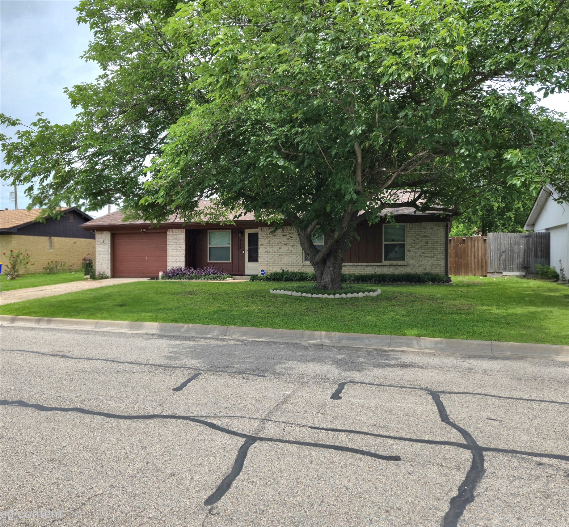 714 Catherine Lane Seagoville TX 75159