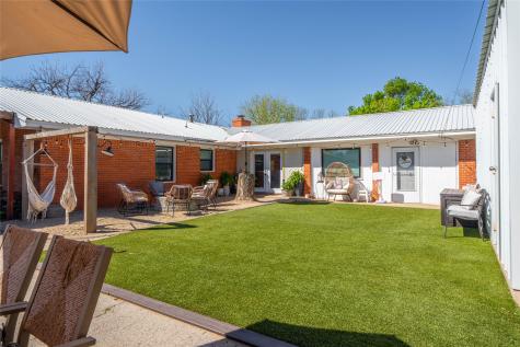 1109 Columbia Circle Stamford TX 79553