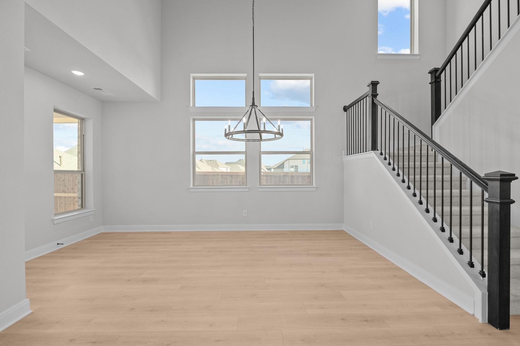1521 Buttercup Avenue Aubrey TX 76227