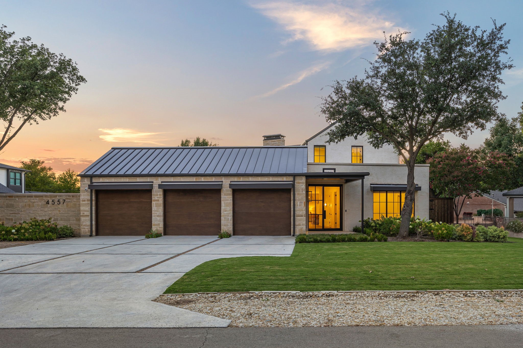 4557 Ridge Road Dallas TX 75229