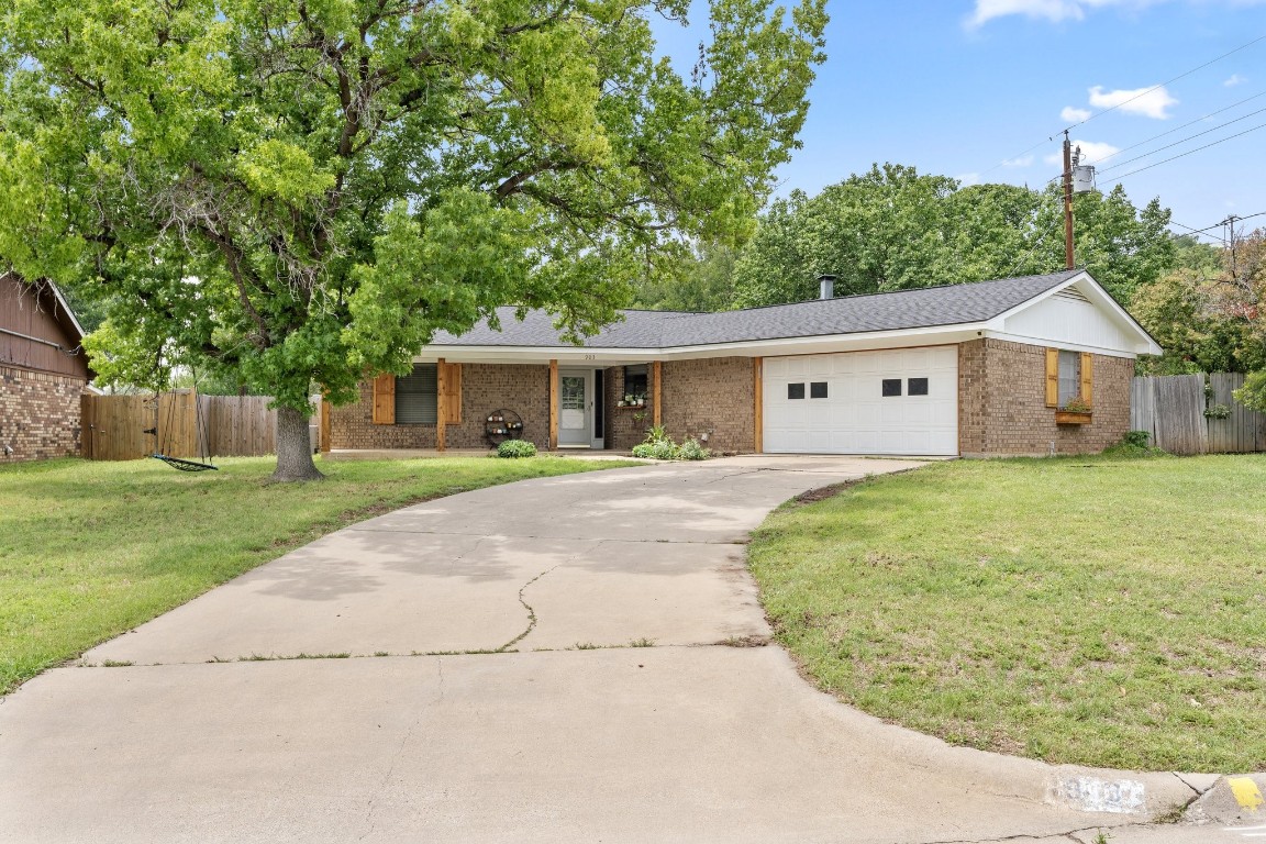 903 Brazos Drive Mineral Wells TX 76067