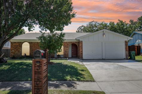 3206 Concord Drive Arlington TX 76014