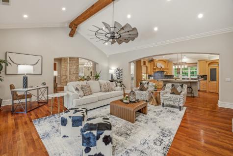 6436 Valley Creek Pilot Point TX 76258