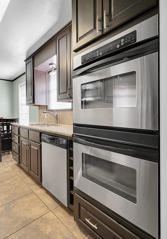 911 Fairway Road Woodway TX 76712