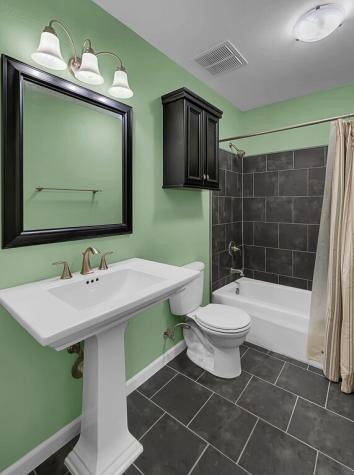 911 Fairway Road Woodway TX 76712