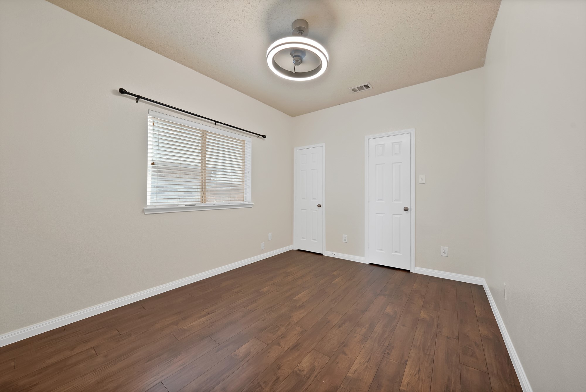 1348 Dallshan Drive Carrollton TX 75007